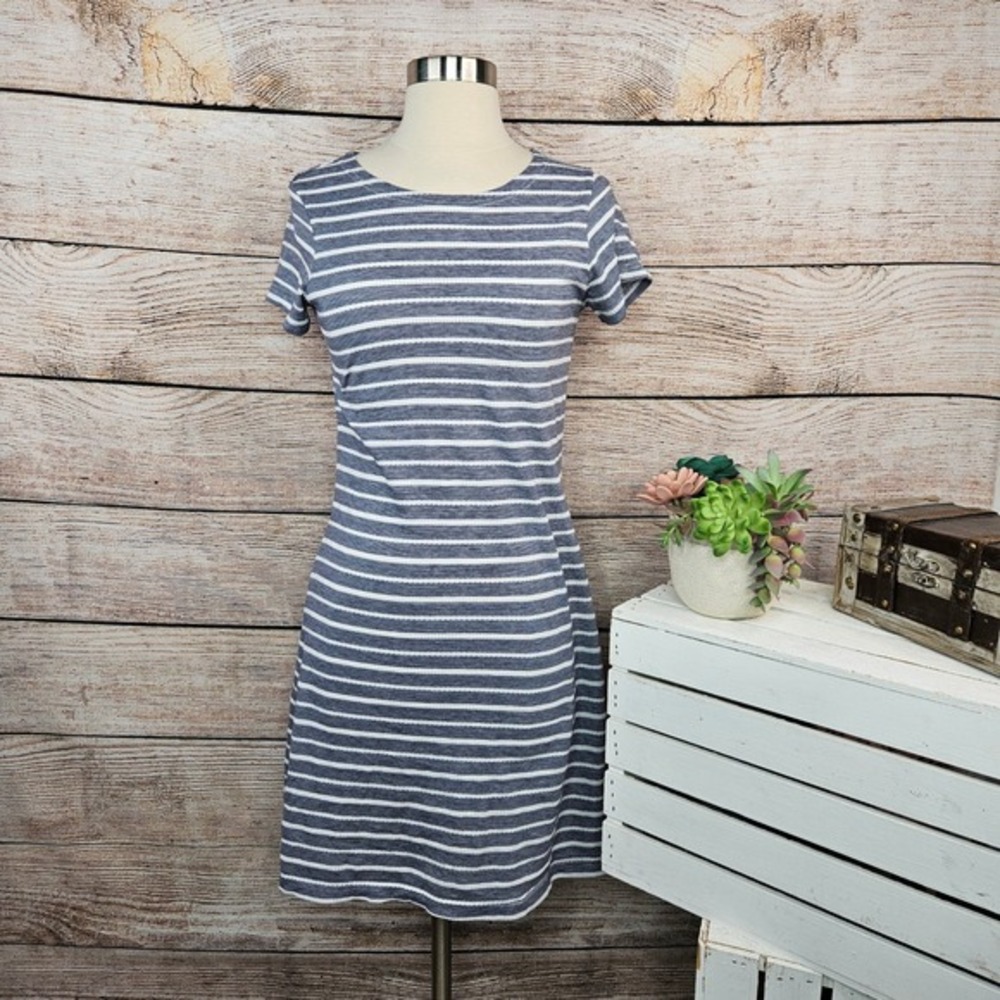 5/$25 Sail to Sable‎ Striped Dress - Knit Casual Short Sleeve XS